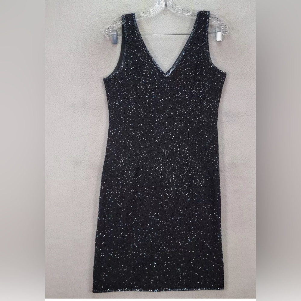 Like new JMD New York Womens Dress Black Beaded V Neck Cocktail Evening Sheath